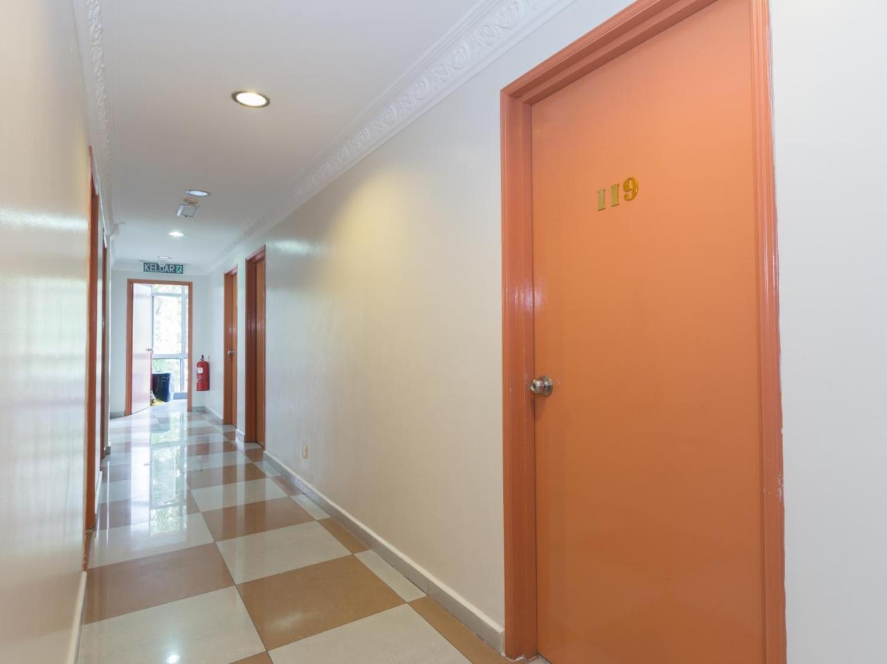 Oyo 424 Kk Inn Hotel Ampang  Zewnętrze zdjęcie